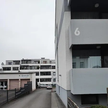 公寓 Zur Ruhe Forsterweg 6 哈默尔恩